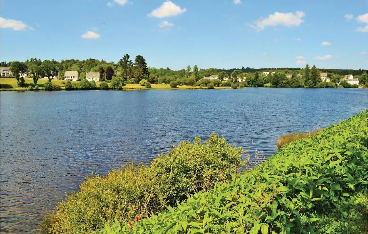 4 Bedroom Amazing Home In Le Cloitre S Thegonnec 0*, Le Cloitre-Saint-Thegonnec Francja